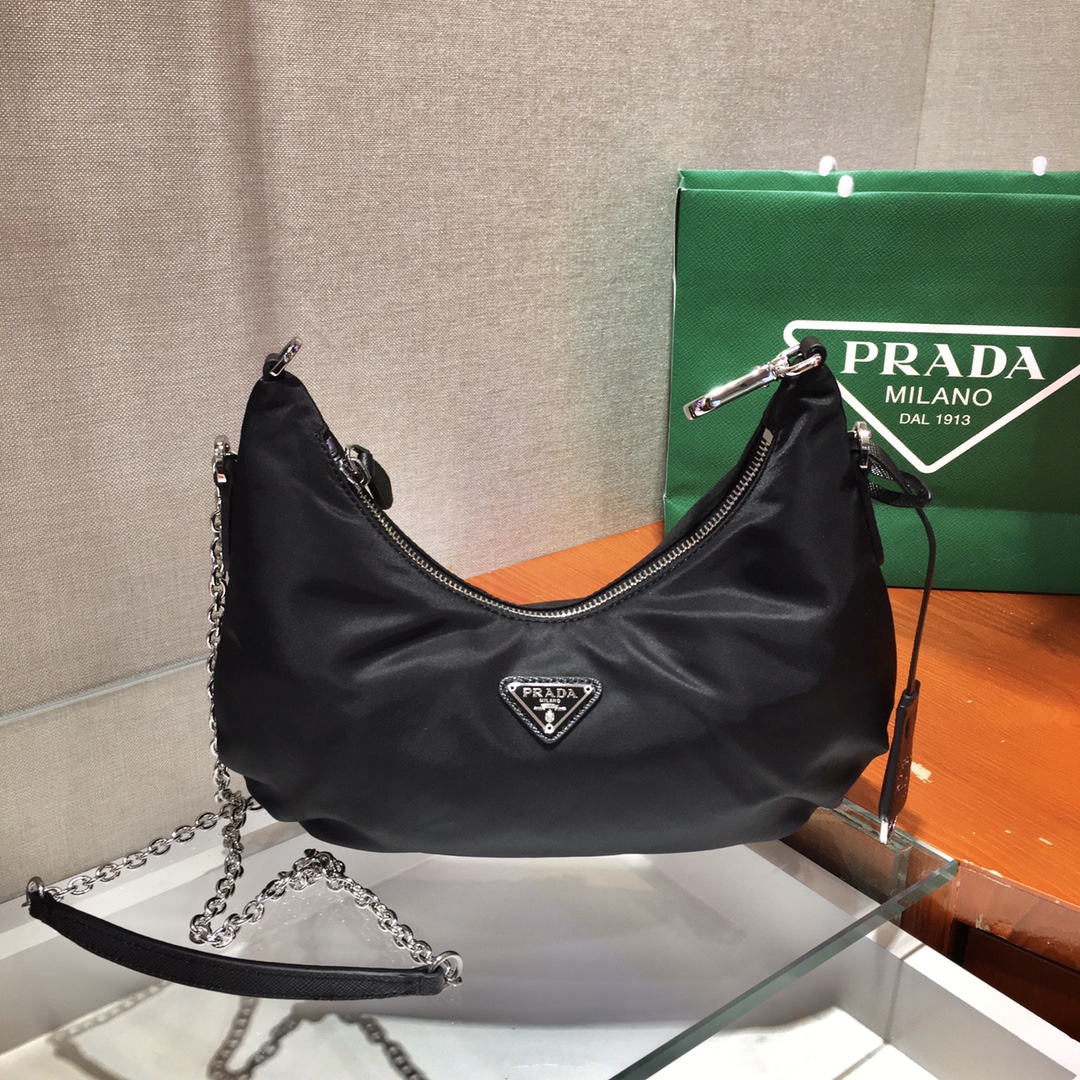Prada_Hobo_Bag-1BH172_-2